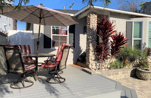Belmont Shore House | Beach-Walkable 2BR/2BA-Shops, Restaurants-Garage-Pets Welcome!