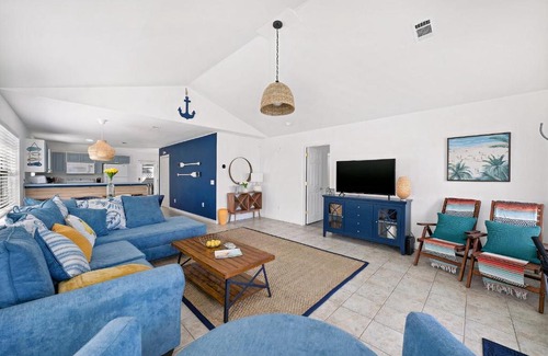 Crystal Beach House | Beach within Reach