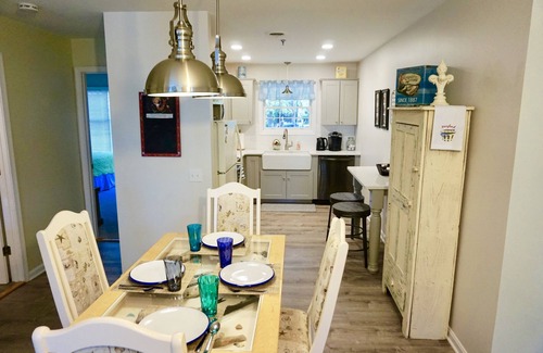 Betterton Condo | BEACH WITHOUT THE BUSTLE