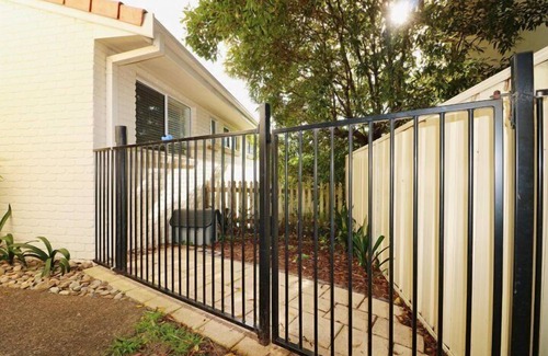 Merimbula Apartment | Beachcomber Apartments: Unit 2 (Downstairs)