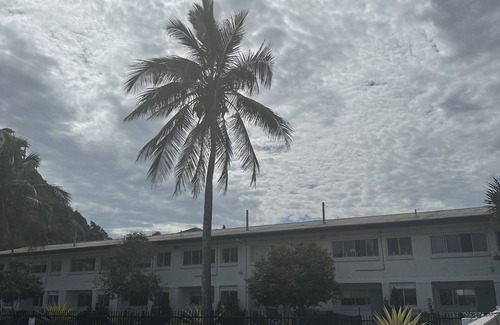 Mermaid Beach Apartment | Beachfront 2 bedroom in beautiful Nalu Resort
