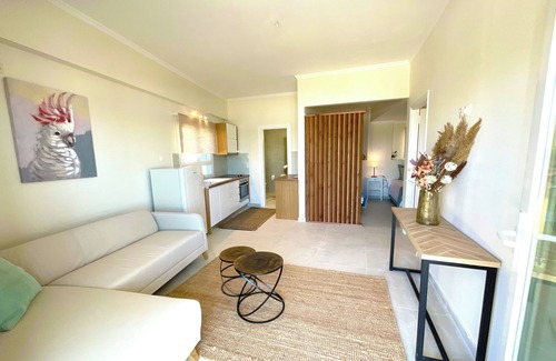 Agios Gordios Apartment | Beachfront 4-bed Luxury Suite - Agios Gordios Corfu Greece