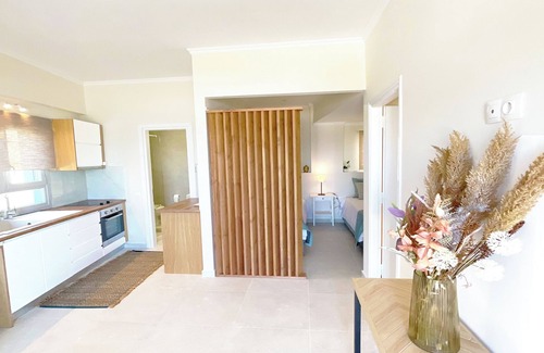 Agios Gordios Apartment | Beachfront 4-bed Luxury Suite - Agios Gordios Corfu Greece