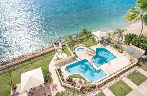 Stella Apartment | Beachfront 5th floor at Pelican Reef