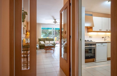 Torredembarra Apartment | Beachfront Apartment with Pools in Torredembarra