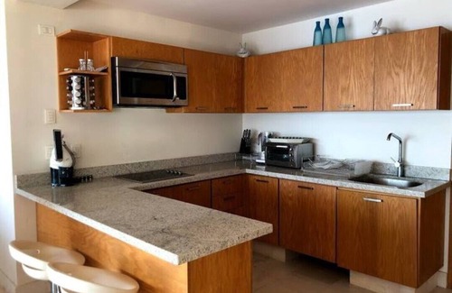Olas Altas Apartment | Beachfront apartment in Ponto Horizonte.
