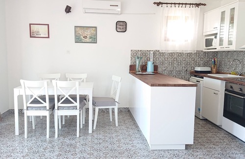 Pirovac Apartment | Beachfront Apartment Fortuna - Home away from home