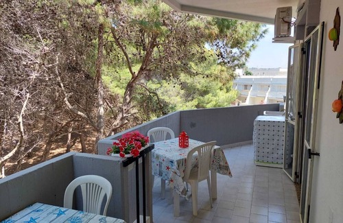 Rivabella Apartment | Beachfront apartment beach below