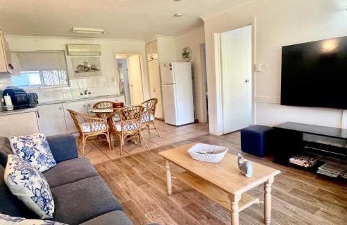 Torquay Apartment | Beachfront at Silver Sands Hervey Bay