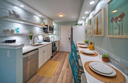 Port Aransas Condo | Beachfront Condo, Prvt Balcony w/View, Pool Access | Beach Happy by AvantStay