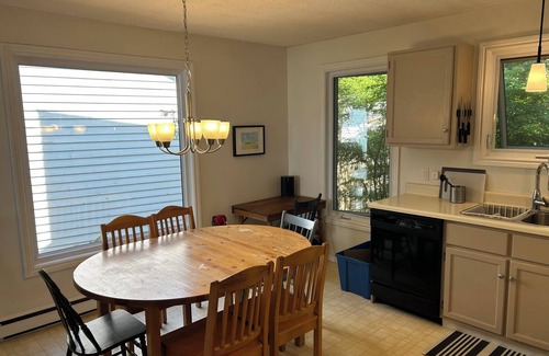 Southampton Cottage | Beachfront Cottage right on Lake Huron