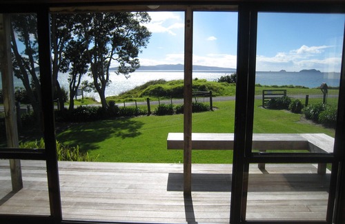 Opito Bay Cottage | Beachfront Cottage - Opito Bay Holiday Cottage