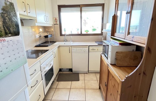 Denia Apartment | Beachfront flat for 6 people with swimming pool and parking