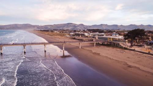 New Brighton Apartment | Beachfront Haven
