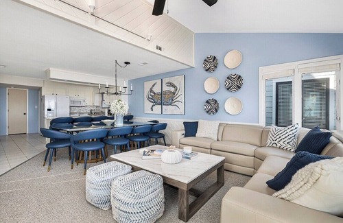 Ocean Isle Beach House | Beachfront, Heated POOL, Golf Cart & EV Charging