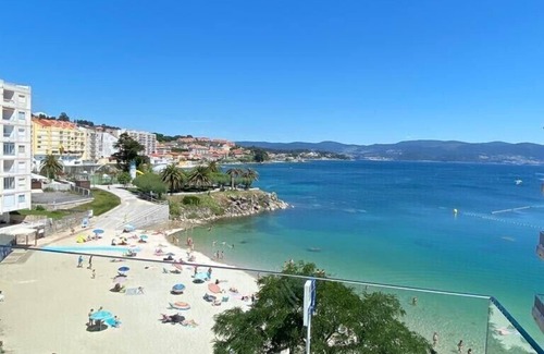 Sanxenxo Condo | Beachfront in the Center of Sanxenxo