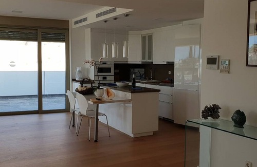Playa de Mogan Apartment | Beachfront Loft in Puerto de Mogan by El Sirocco