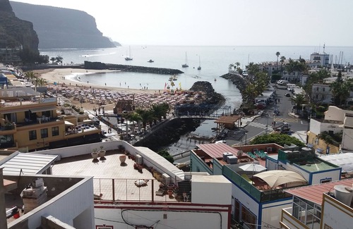 Playa de Mogan Apartment | Beachfront Loft in Puerto de Mogan by El Sirocco