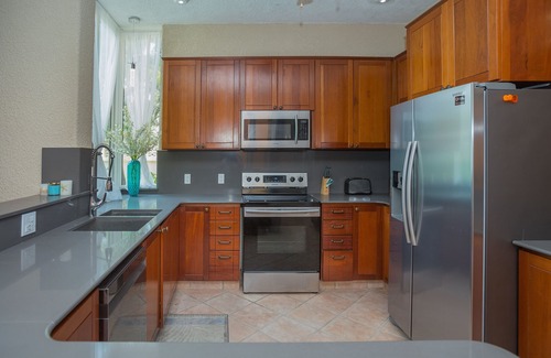 West Bay Condo | Beachfront Luxury at Coral Sands