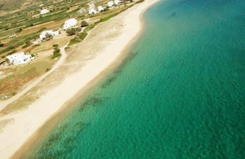 Plaka Apartment | Beachfront Private Suites at Kalais - Sea & Sunset Views, Bus Stop Outside, Easy Naxos Town Access, Free Beach Chairs