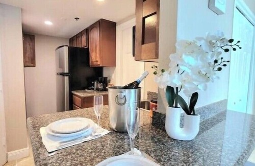 Mid Beach Apartment | Beachfront Property Pool Gym Tennis Miami Beach!