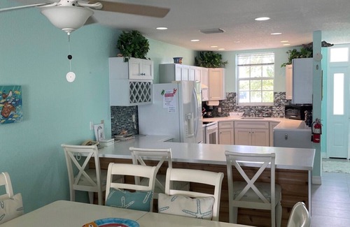 Blossom Village Condo | BEACHFRONT RELAXATION IN LITTLE CAYMAN