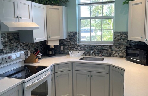 Blossom Village Condo | BEACHFRONT RELAXATION IN LITTLE CAYMAN