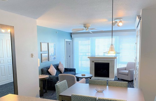 Seaside House | Beachfront Seaside Resort, 2BR Suite + Amenities