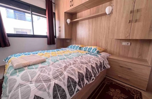 Anza Apartment | Beachfront Surfers Paradise