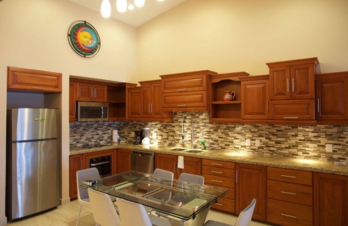 Playacar Fase I Condo | BEACHFRONT The best view of the beach! 3 Bedroom 3 Bath condo in Xaman ha