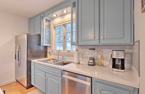 Urbanna House | Beachfront Urbanna Home w/Gas Grill & Deck!