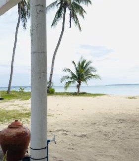 Santa Fe Villa | Beachfront Villa Bantayan Island
