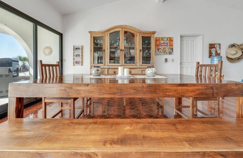 Pescadero House | Beachfront Villa + Casitas w/ pool - perfect for Reunions, Weddings & Retreats!