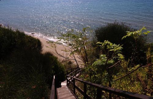 Agios Matthaios Villa | Beachfront Villa Meliti