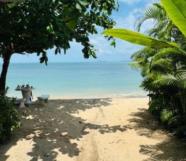 Bang Po Villa | Beachfront Villa with Sunset