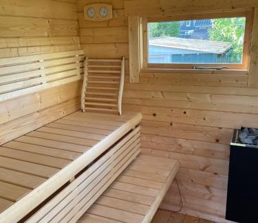 Holm House | Beachhouse mit privater Sauna und Kamin, 700m zum Strand