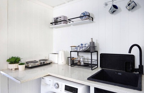 Paradise Point Condo | beachside 2 bedroom apartment