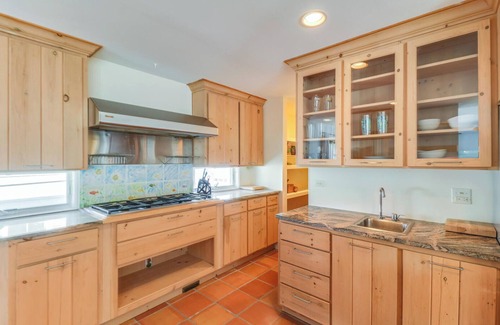 Sussex County House | Beachside 4-Bedroom Retreat: Ocean Views, Gourmet Kitchen & Dog-Friendly