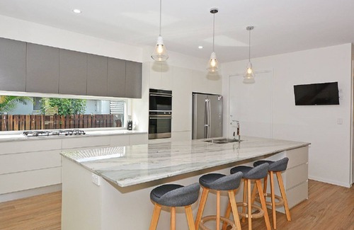 Traviston House | Beachside - Burrum Heads- Beachfront - 3BR- WIFI