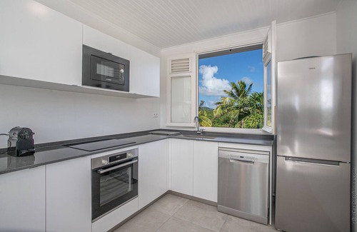Sainte-Anne House | Beachside Corail