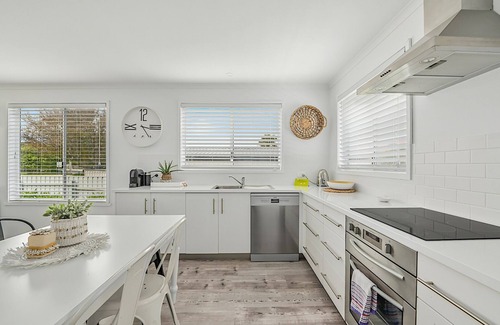 Hawley Beach House | Beachside Cottage : 3 BR, 1 BA in Hawley Beach, Sleeps 6