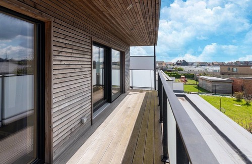 Middelkerke Apartment | Beachside Eco Retreat