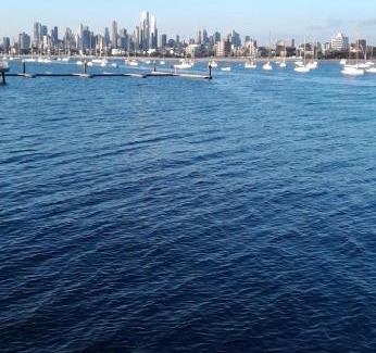 St Kilda West Apartment | Beachside Harbour apartment