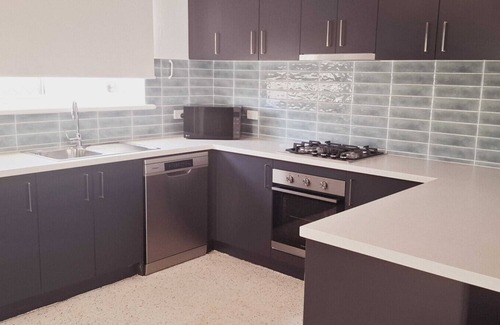 Rockingham Apartment | Beachside Homely Flat in Rockingham