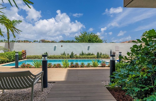 Palm Beach Condo | Beachside Residences
