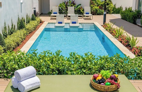 Palm Beach Condo | Beachside Residences