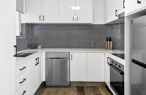 Alexandra Headland Apartment | Beachside Superior Apartment