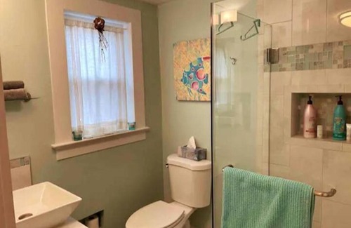 Daytona Beach House | Beachside Village Home - Renovated & Roomy Historic
