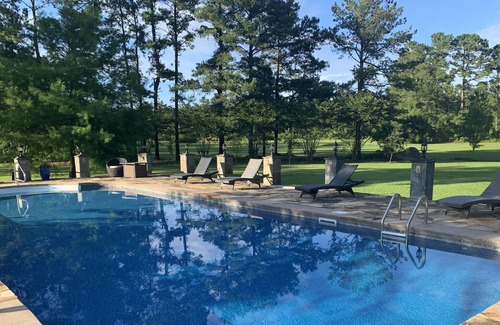 Loris Cabin | Beachwoods Villa