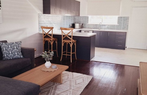 Rockingham Apartment | Beachy Apartment Near Penguin Island & Safety Bay